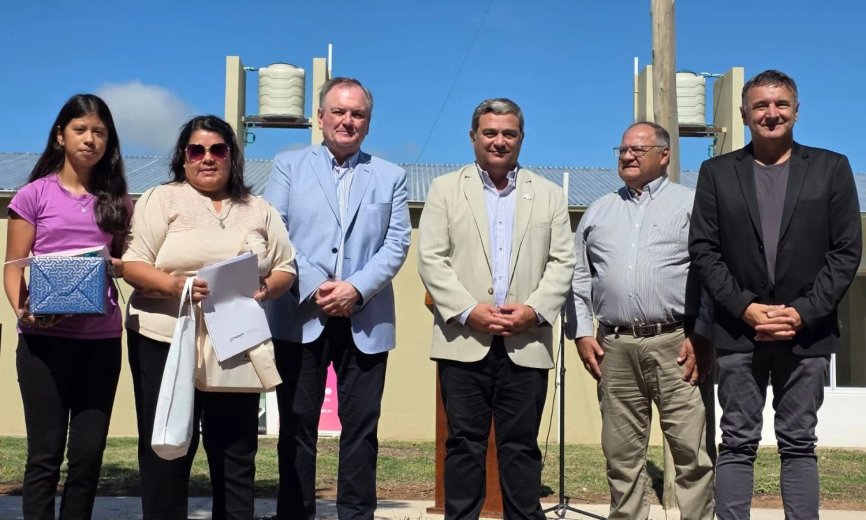 Arrufó: Michlig encabezó un acto de entrega de viviendas y distintas respuestas gubernamentales 